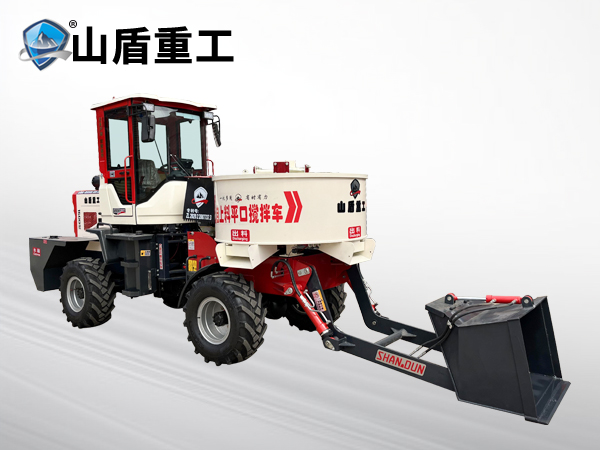 自上料攪拌車的設(shè)計(jì)特點(diǎn)和創(chuàng)新之處